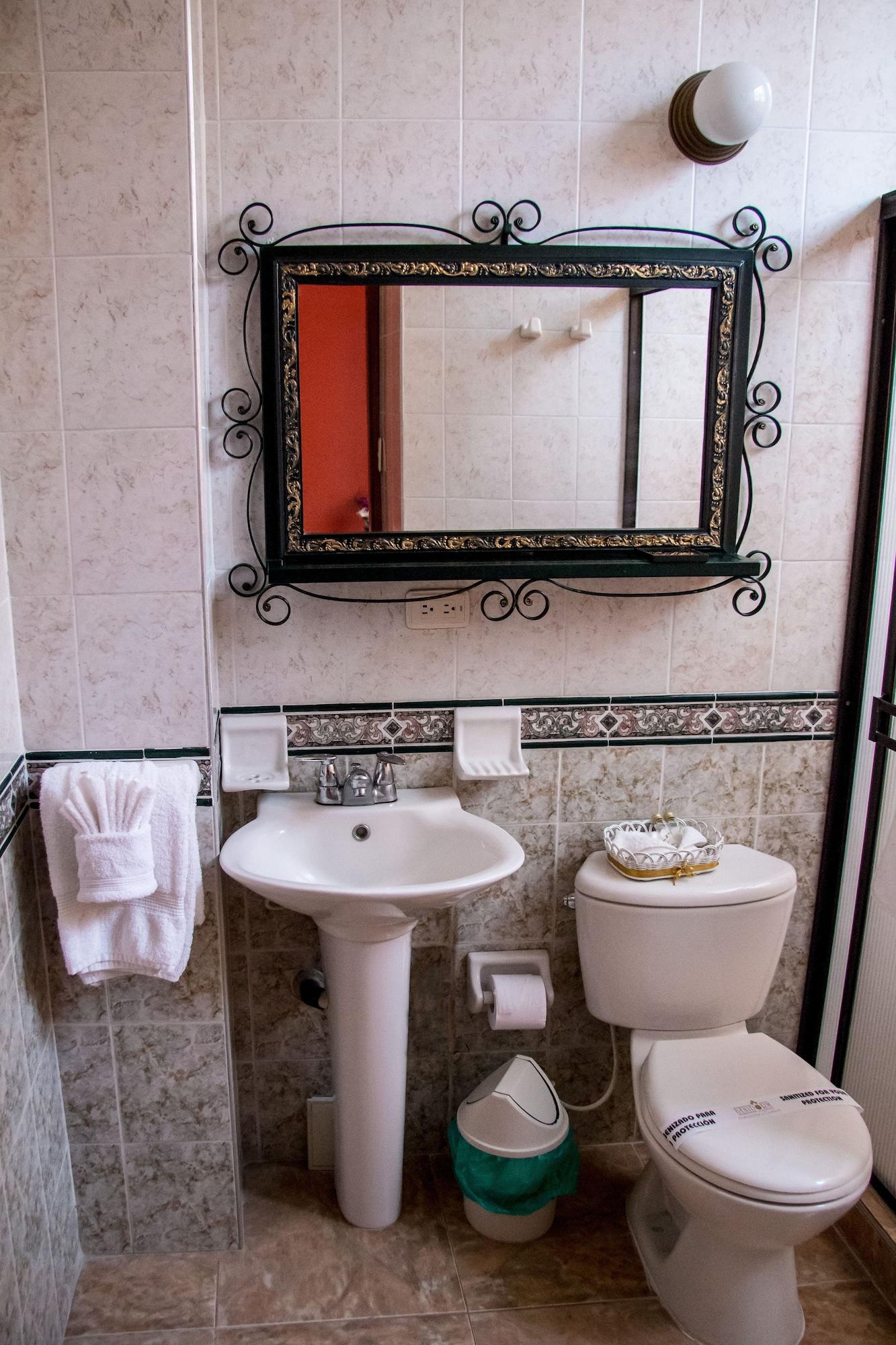 Hotel 721 Pereira Luaran gambar